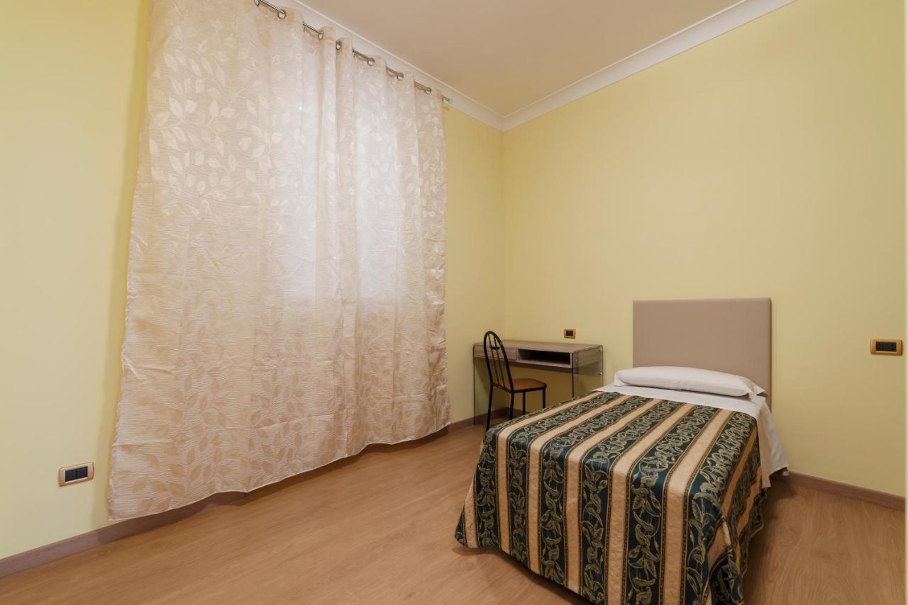 Termini Station Elegant And Roomy Apartment Roma Exterior foto