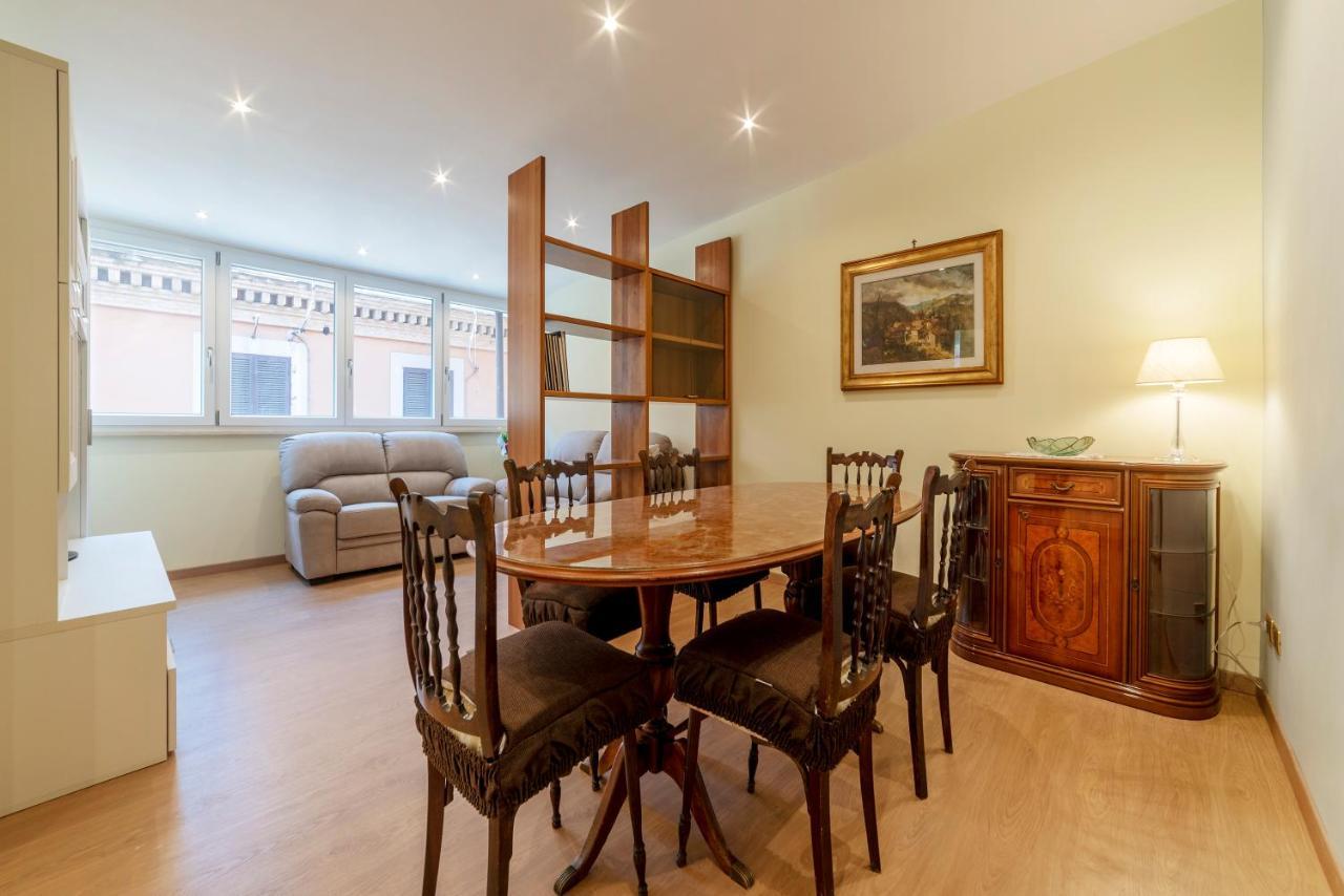 Termini Station Elegant And Roomy Apartment Roma Exterior foto